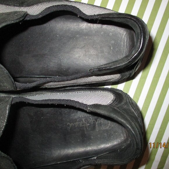 Cole Haan G Series Slip-On Drivers - Picture 11 of 14